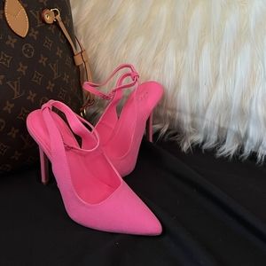 Slingback heels